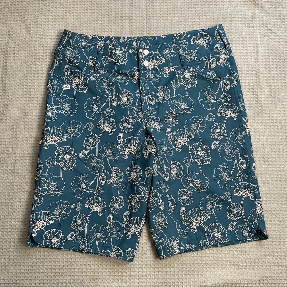 Wild Rye Shorts 10 Womens Ginkgo Jade Bermuda Cycling Biking